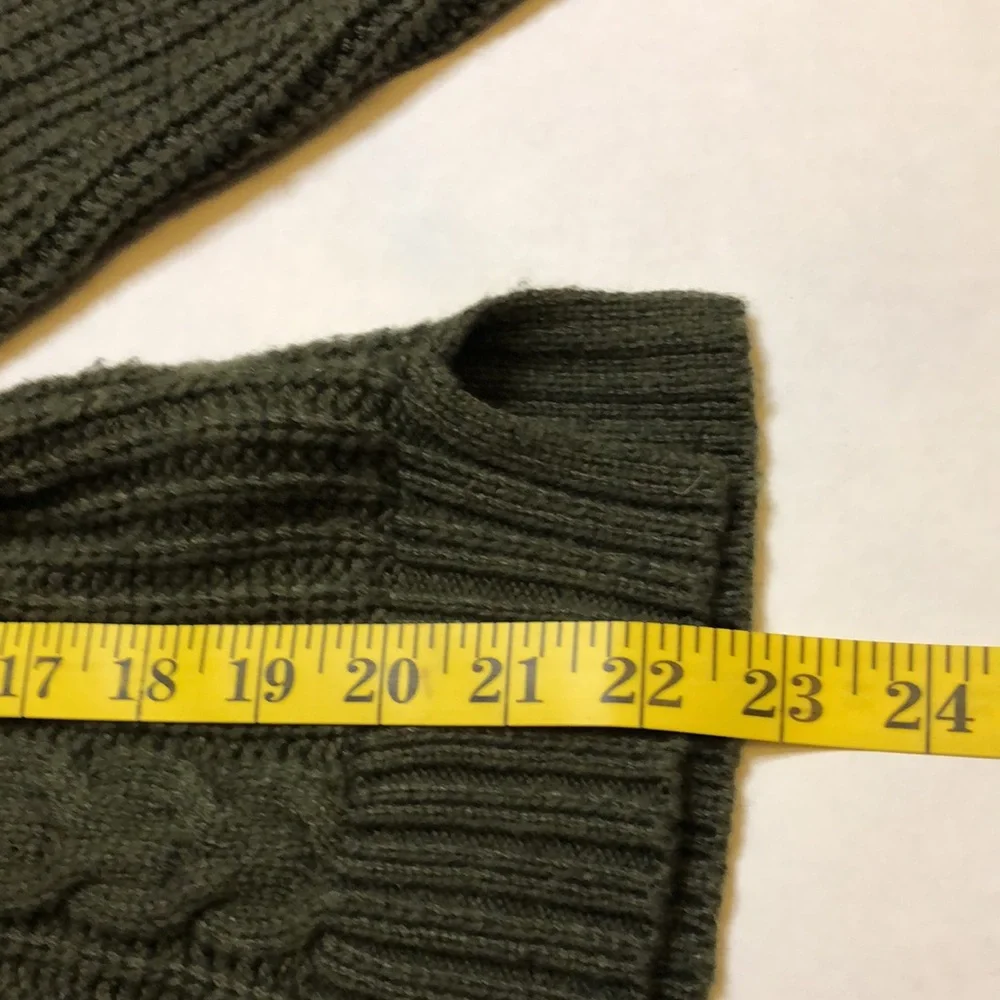JCrew Large - Picture 6 of 6